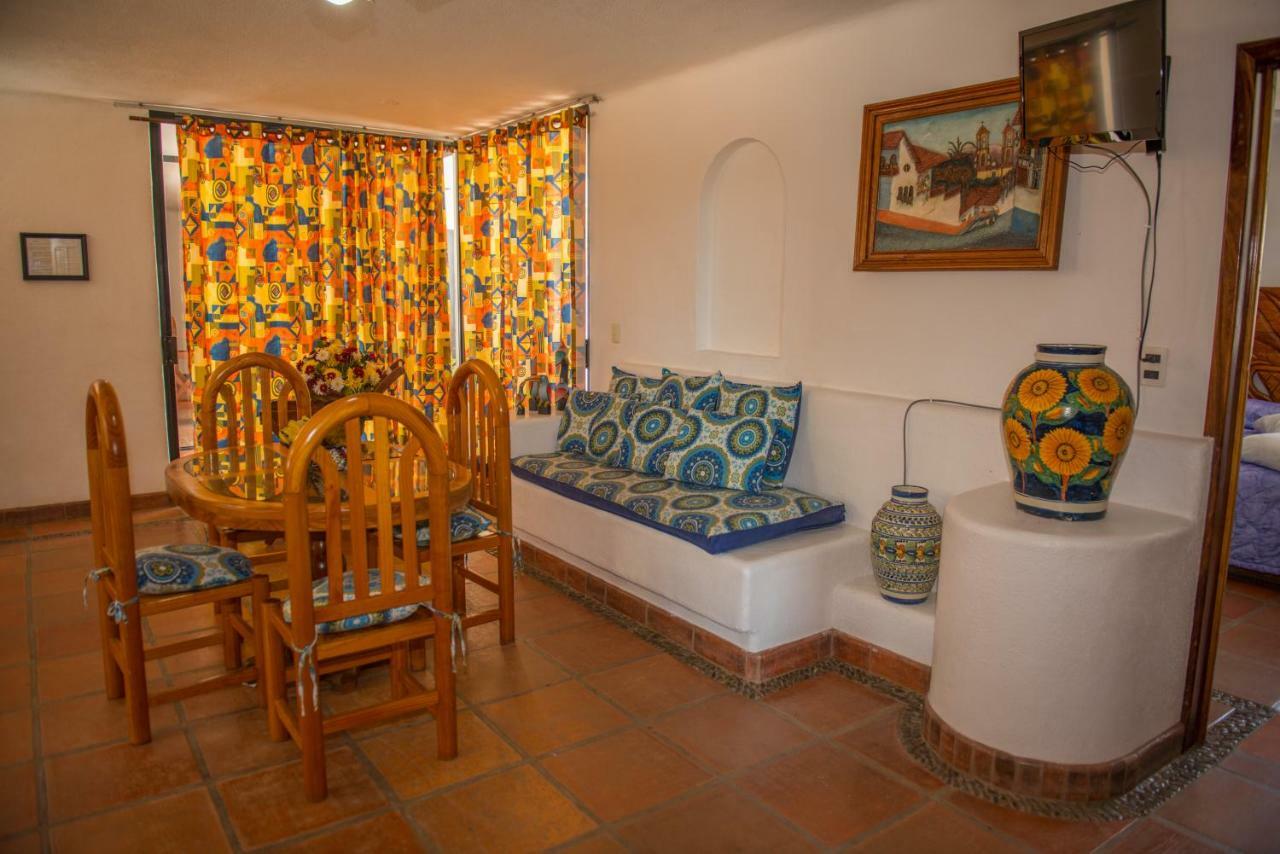 Hotel Villa Azul Барра-де-Навидад Экстерьер фото