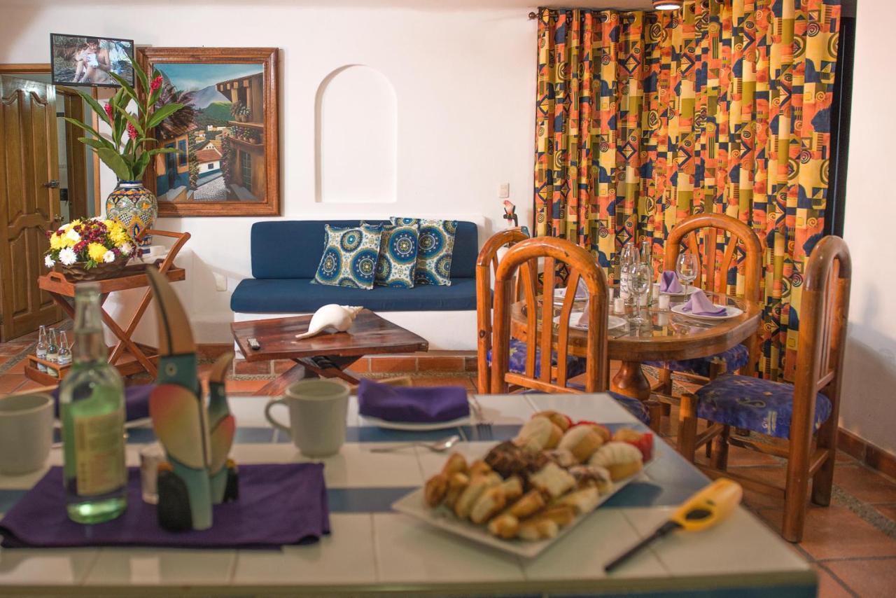 Hotel Villa Azul Барра-де-Навидад Экстерьер фото
