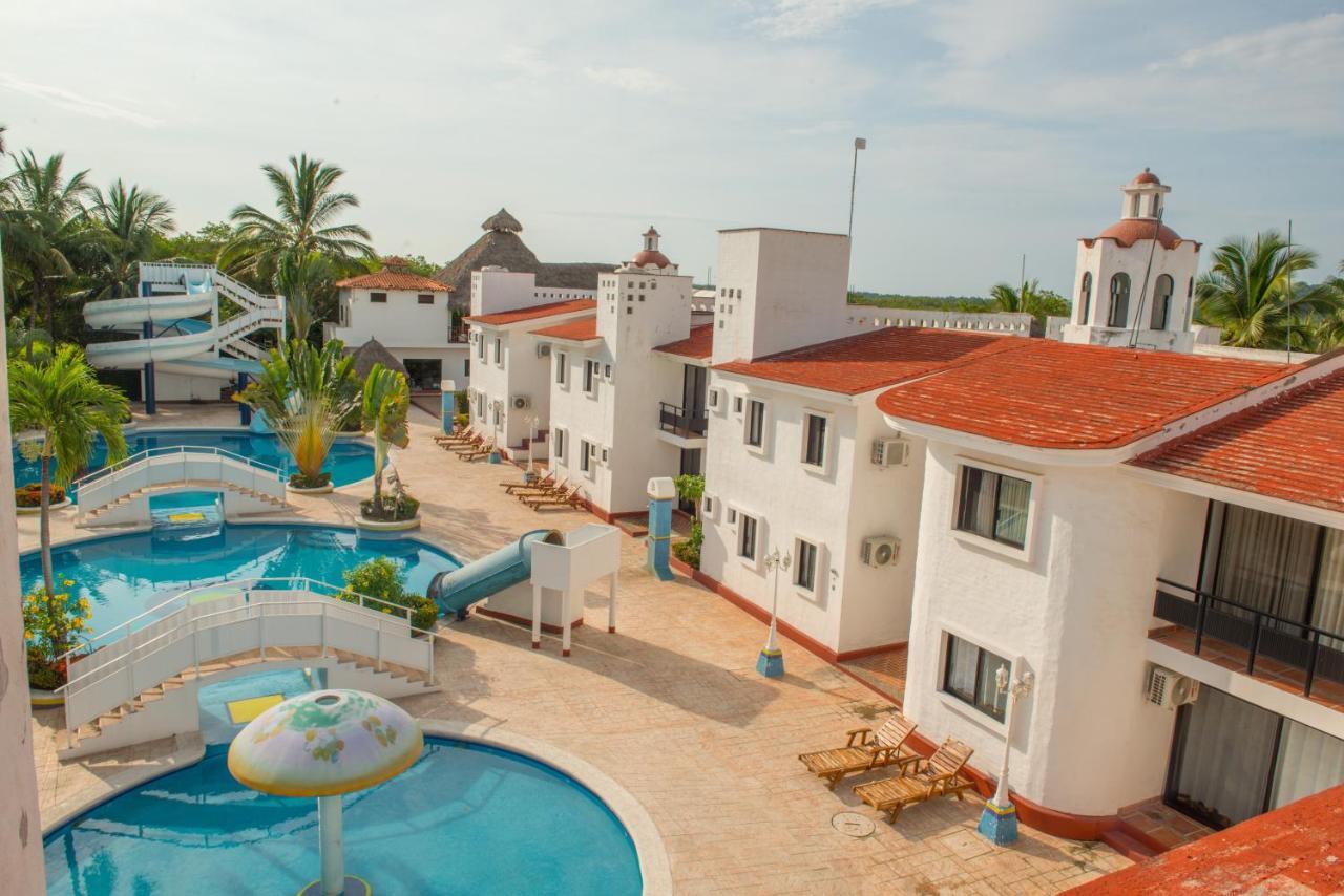 Hotel Villa Azul Барра-де-Навидад Экстерьер фото